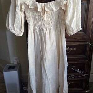 Chic Cream Off-Shoulder Half Sleeve Dress